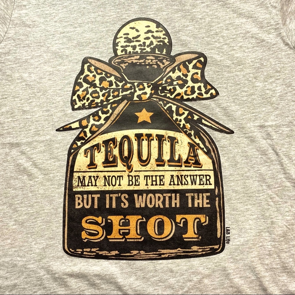Women new gray T-shirt with a smooth vinyl flow. It’s worth a shot.